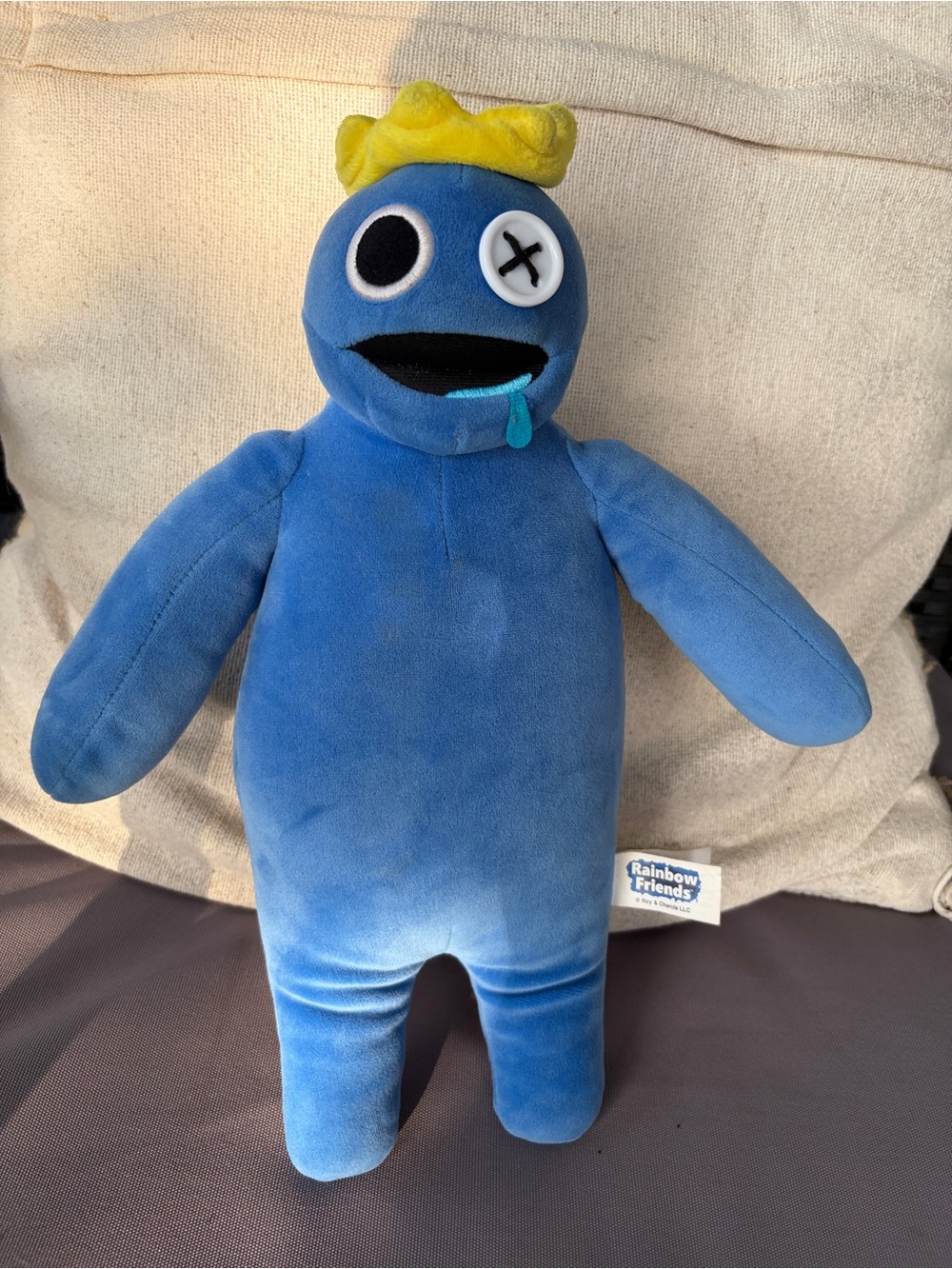 Rainbow friends Blue plush -